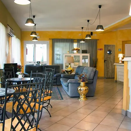 Otel Overland