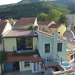 Hotel Overland 3*