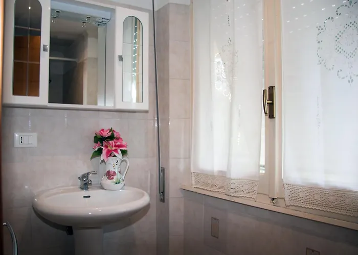 Overland Ξενοδοχείο 3*