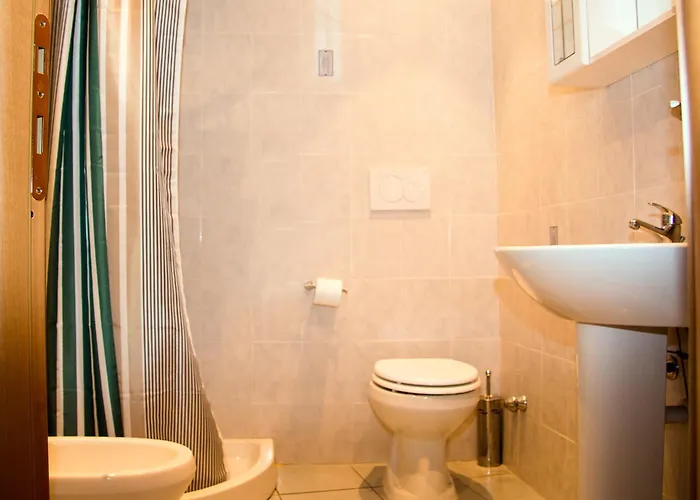 Overland Ξενοδοχείο