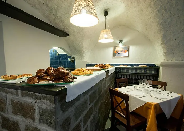 Ξενοδοχείο Overland 3*