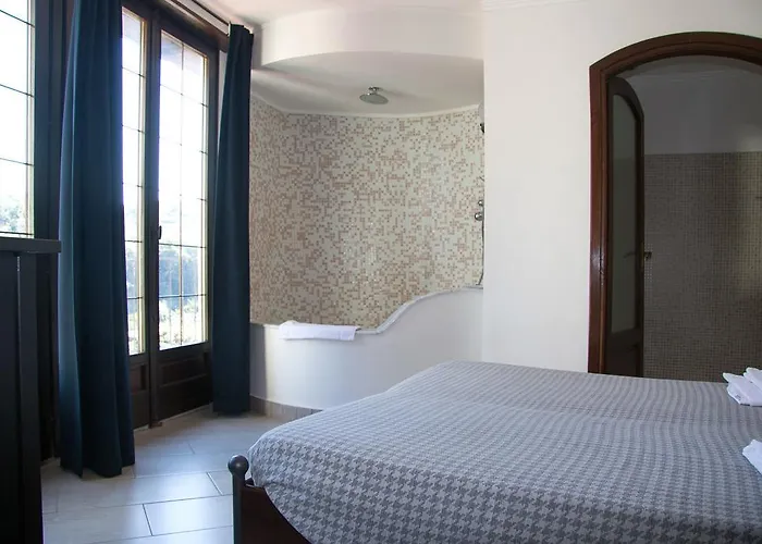 Ξενοδοχείο Overland