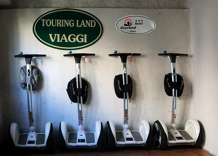 Overland Ξενοδοχείο