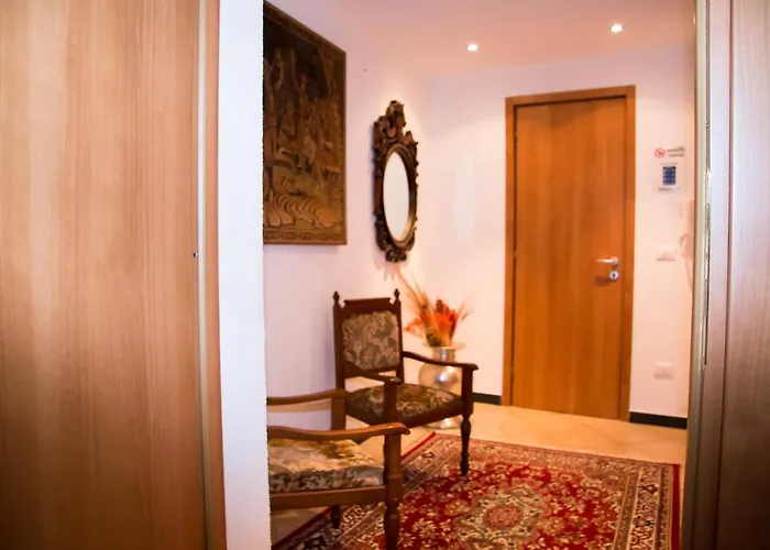 Ξενοδοχείο Overland